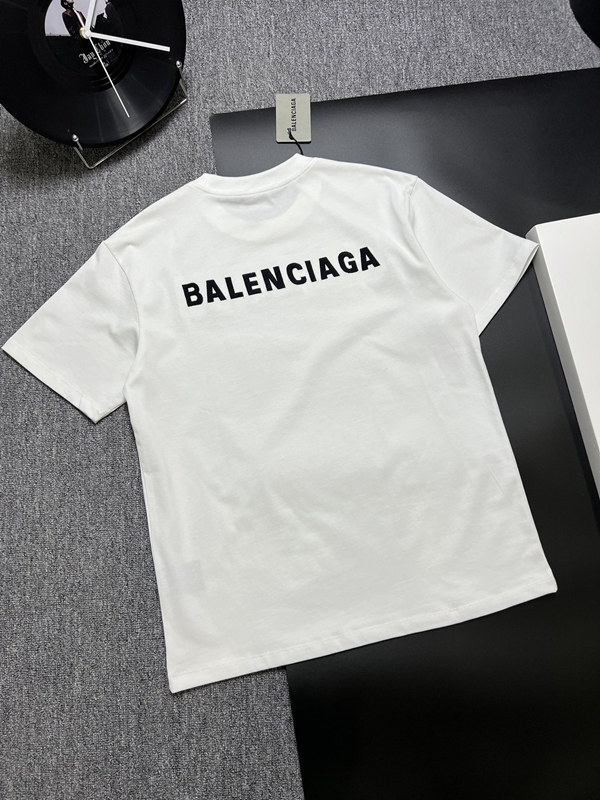 ブランドTシャツ素材ディテール